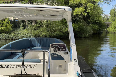 Köpenick Berlin: Self-Drive Boat Tour for up to 12 people 2-Hour Self-Drive Boat Tour for up to 12 people