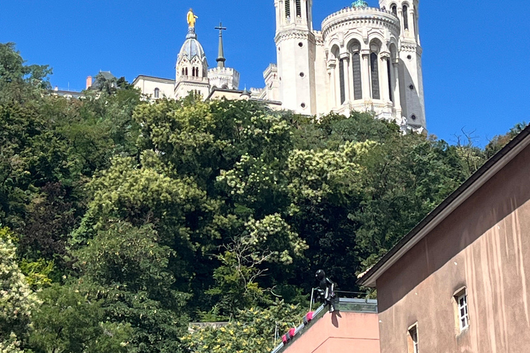 Lyon: Customizable Walking Tour with Local Guide