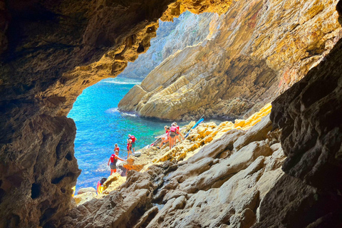 Xàbia: Schnorcheln im Meeresschutzgebiet San Antonio und Kajaktour durch die Höhle