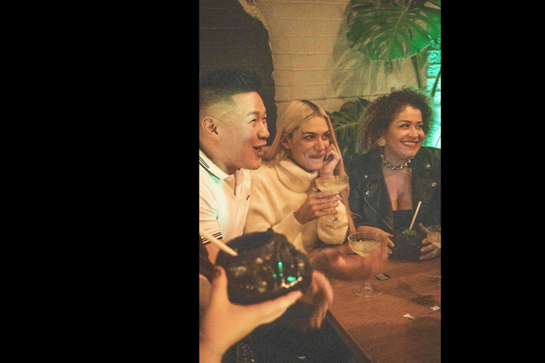 Bogotá: Zona Rosa Pub Crawl with Beer and Cocktails