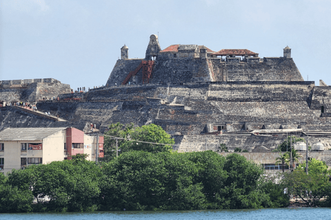 Cartagena und Getsemaní: Spaziergang durch verborgene Geschichte und LebensartCartagena und Getsemaní: Spaziergang durch verborgene Geschichte und Leben