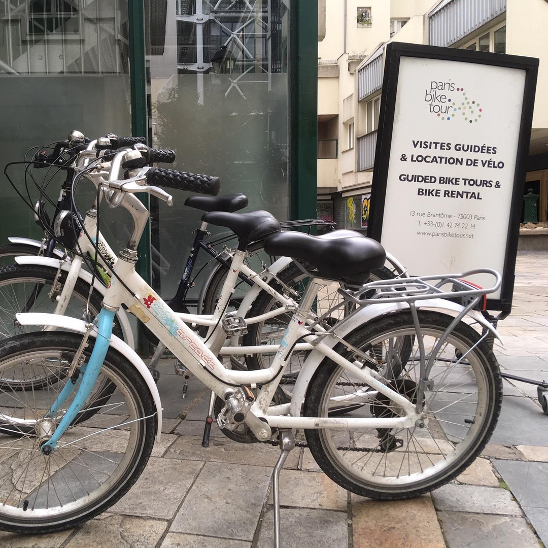 Paris Bike Racks Paris: Bike rental in Le Marais (City Center) | GetYourGuide