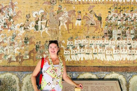 Saree Weaving & Srirangapatna Palace Day Tour from Bangalore