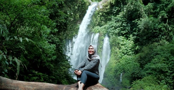 Lombok: Sendang Gile & Tiu Kelep Waterfalls & Bukit Selong