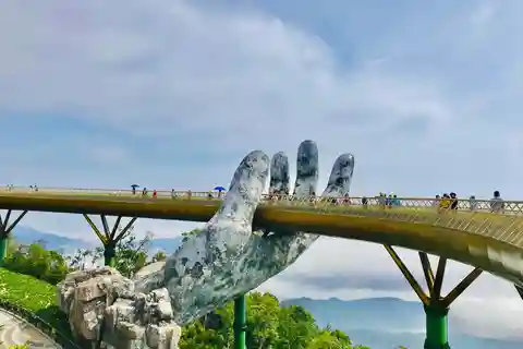 Puente de Oro - Colinas de Ba Na y Montaña de Mármol Tour Privado