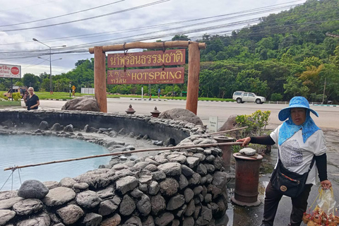 Chiang Mai: Chiang Rai Red, White, and Blue Temples day tour Temples + Long Neck Village – Meet at Central Festival