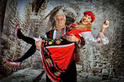 Plovdiv: Traditional Bulgarian Costume Photo Experience