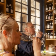 Toulouse: Guided Food Tour with Full Meal and Drinks