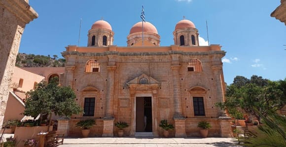 Chania: Monasteries and Vamos Village Tour with Lunch