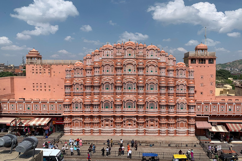 Jaipur: een grote erfgoedtour op dezelfde dag - Heritage Rajasthantour met lunch, monumententicket, alleen auto- en lokale gids.