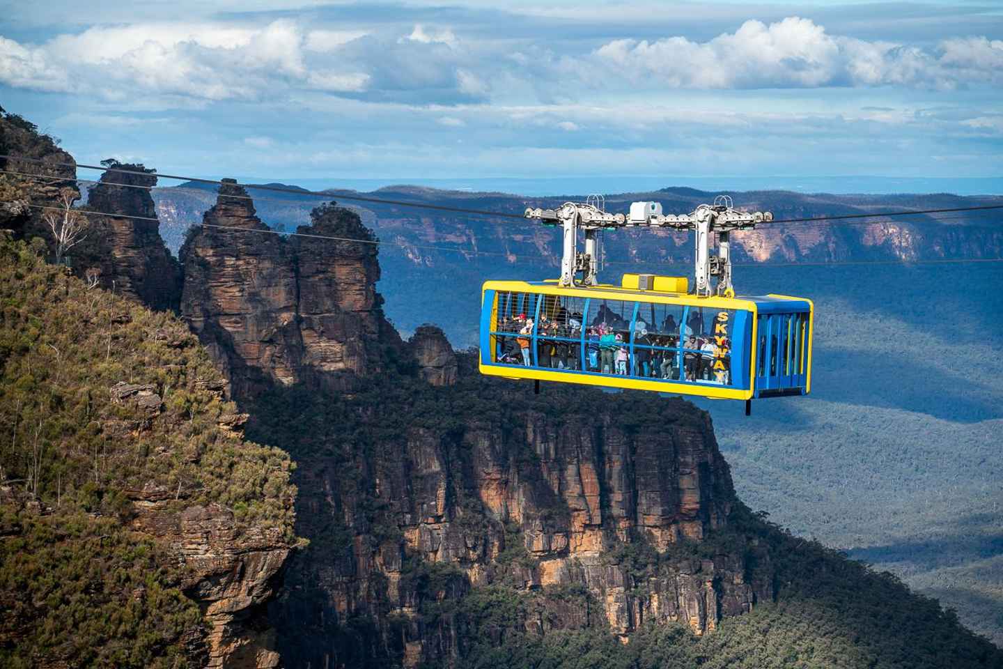 Blue Mountains Day Tour: Zoo, Scenic World & Morning Tea - Day Tour (not include zoo entry)