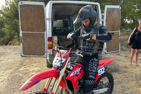 Rodos: Rent a Motocross bike