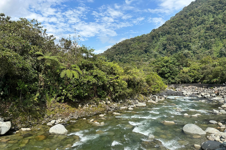 From Quito: Banos Tour - Includes Devils Cauldron and Lunch Private Tour