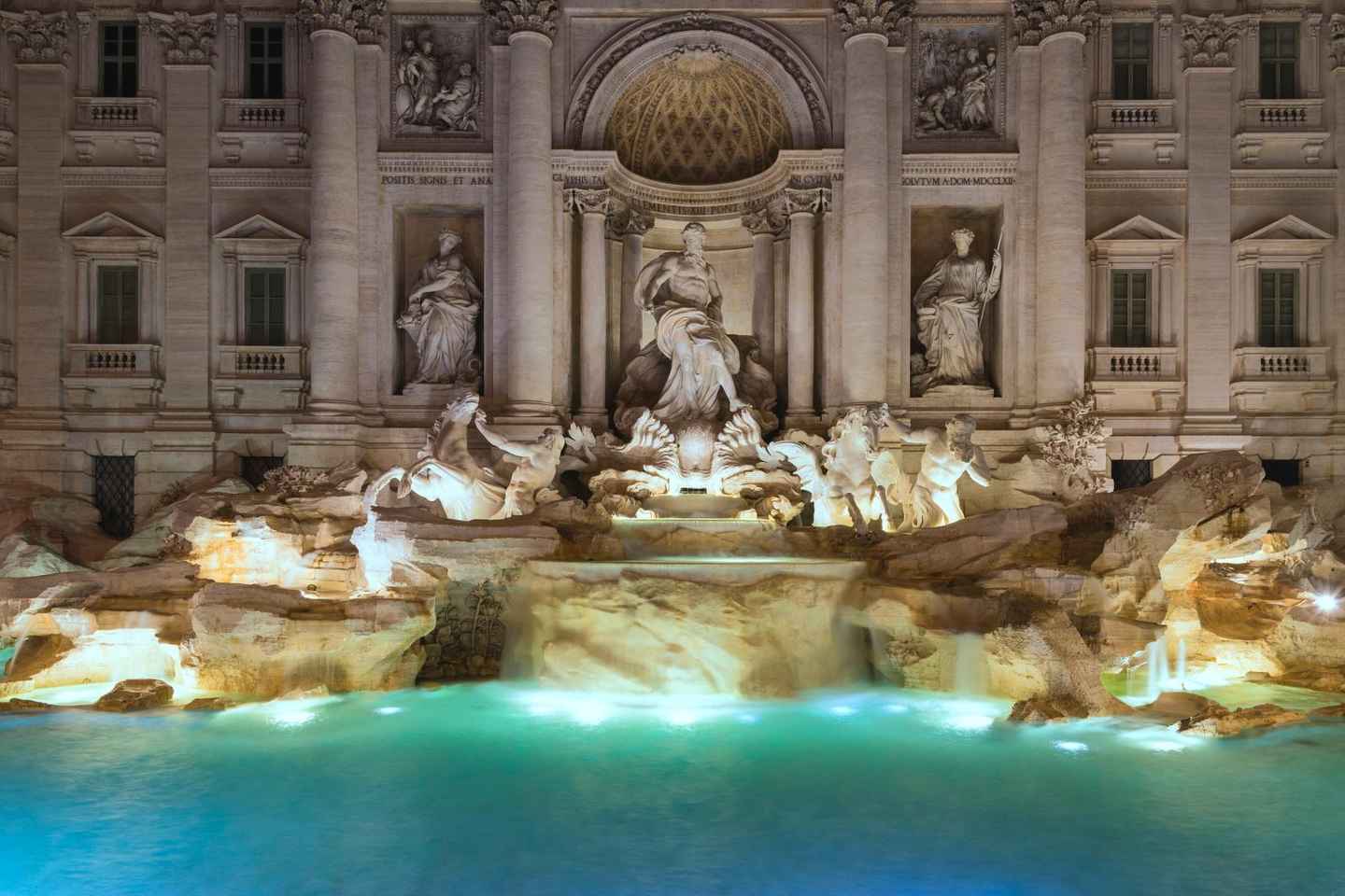 Trevi Fountain entry and guided tour through the City of Water - Trevi Fountain entrance and guided tour of the City of Water