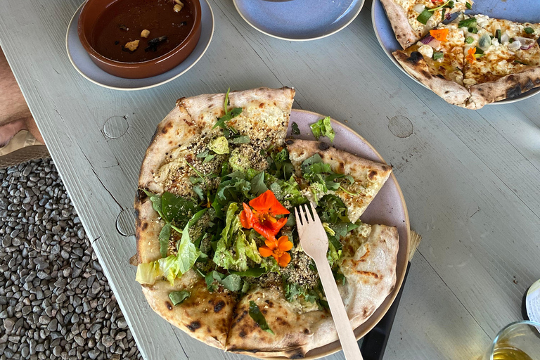 Stockholm: Mushroom and Berries Foraging Tour with Lunch