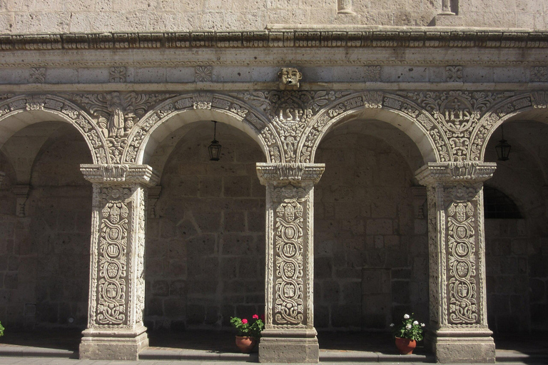 Ontdek Arequipa: Een wandeltour door het historische centrum