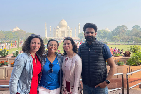 Jaipur: Private Guided Tour with Local Family Meal