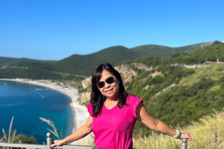 Wycieczka po plażach Riwiery Budva z kąpielamiPlażowanie na Riwierze Budva z możliwością pływania