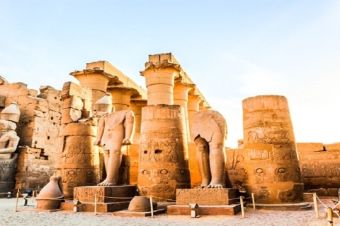 Aswan: driedaagse privétour door Egypte met Nijlcruise, ballonvaartLuxe schip