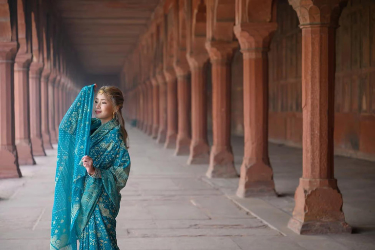 Agra: 3-Day Guided Tour with Agra Fort & Wildlife SOS