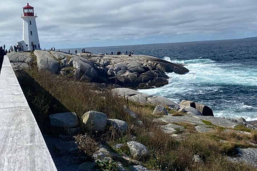 Geführte Tour durch Peggy’s Cove mit Freizeit. Foto: GetYourGuide