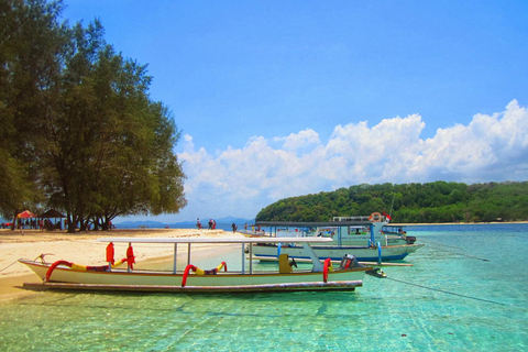 From Lombok: Gili Islands Snorkeling Tour with Hotel Pickup
