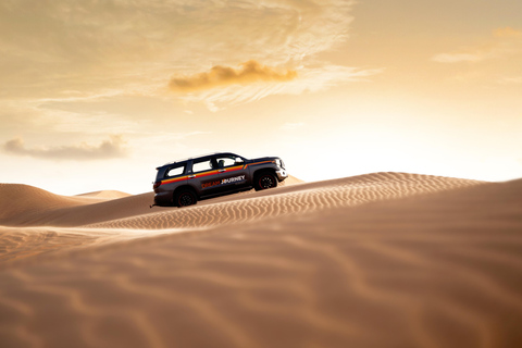 Dubaï : Croisière de luxe sur le port de plaisance et safari dans le désert des dunes rougesDécouverte exclusive du désert et croisière de 2 heures avec brunch au coucher du 