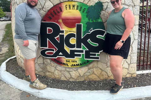 Montego Bay: Bamboo Rafting, Seven Mile Beach and Ricks Cafe