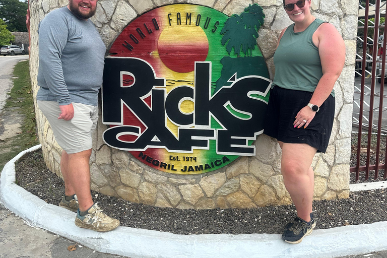 Montego Bay: Bamboo Rafting, Seven Mile Beach and Ricks Cafe