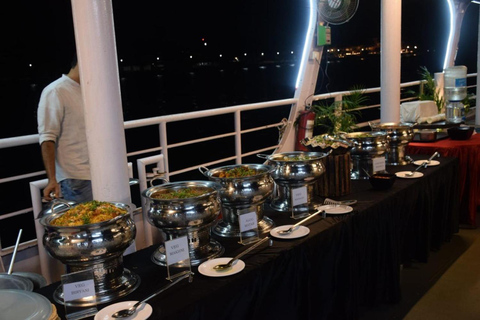 Goa: Party Dinner Cruise met live muziek en entertainment