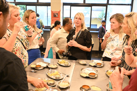 Bangalore: Foodie Tour, Local Market, & Mystery Nandi Temple Bangalore:Food Street Walk+Local Market+Mystery Nandi Temple