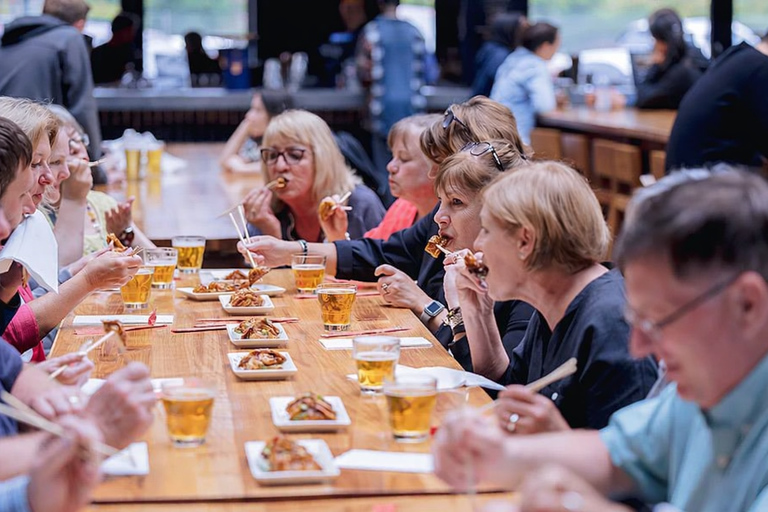 Chicago: West Loop Culinary Walk with Chef Tastings