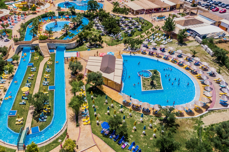 Zakynthos: Eintrittskarte für den Wasserpark mit TransportWasserpark-Eintritt mit Abholung von Tragaki oder Planos