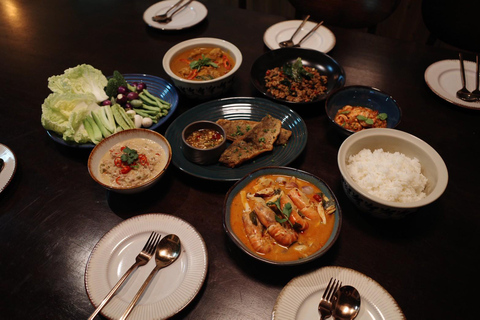 Ayutthaya: The Thai Dinner Where Every Dish Has a Story