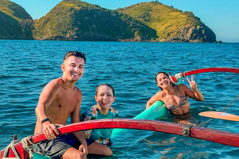 Cabo Frio: Guided Hawaiian Canoe Experience