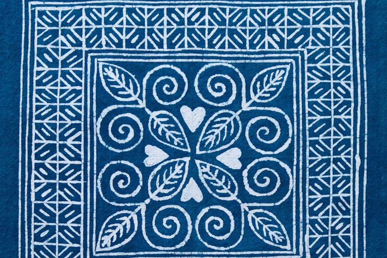 Luang Prabang: Hmong Batik Art Workshop Luang Prabang: Hmong Batik Art Workshop