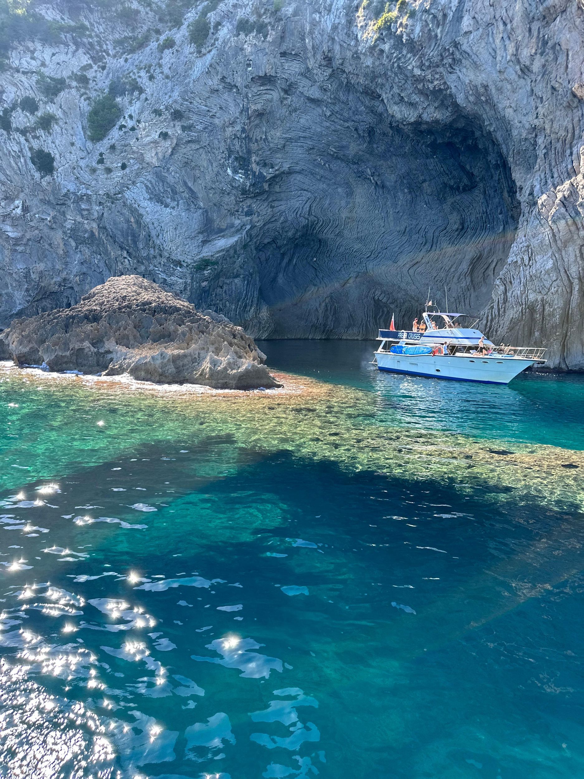 4-stündige Bootsfahrt Alcúdia, Mallorca: Schnorcheln, Stehpaddeln, Getränke und Snacks
