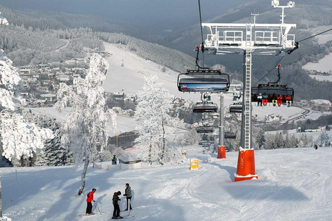 Willingen - Cours de ski privé - équipement inclusCours de ski privé - incluant skis, bâtons, chaussures et casque - Durée : 1 heure.