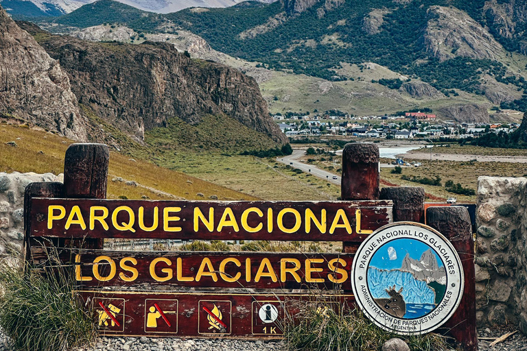 Chalten: Full Day from El Calafate Private Car for Groups Chalten: Full Day Private from El Calafate Car up to 4 guest