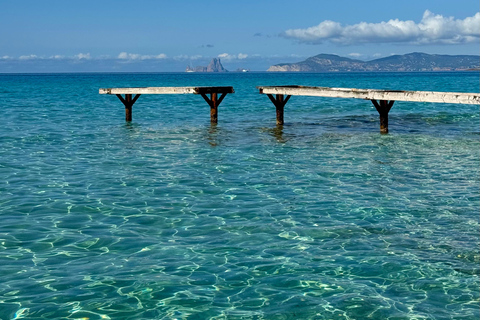 Formentera: Hidden Spots Tour in Land Rover Defender Formentera: Hidden Spots Tour in a Land Rover Defender
