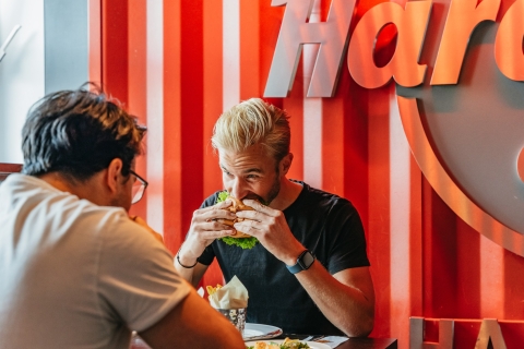 Hamburg: maaltijd zonder wachtrij Hard Rock CafePremium diner: Rock menu