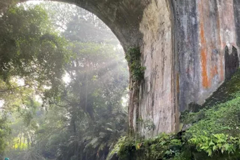 Borobudur tample, Cycling & Elo River Rafting Tour