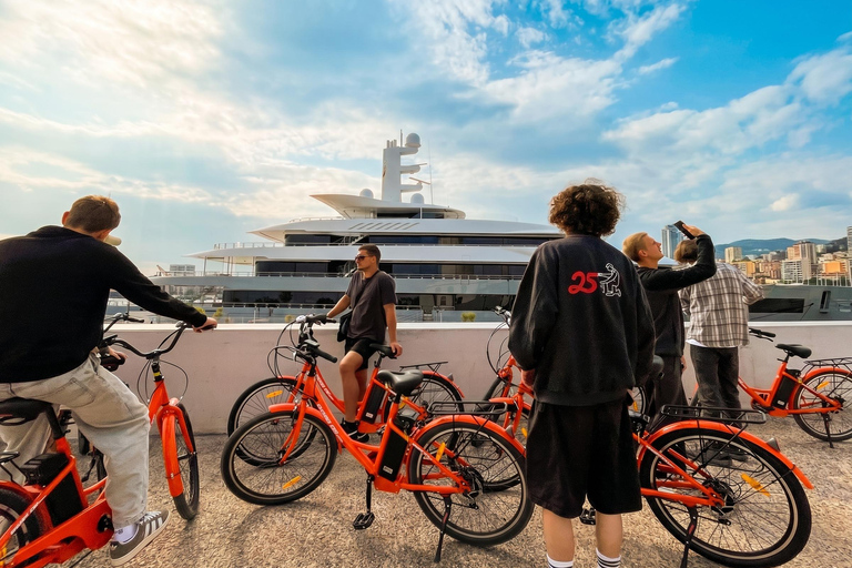 Malaga: Guided Bike Tour with E-Bike Option & Highlights Private Tour by Regular Bike (Up to 10 People)