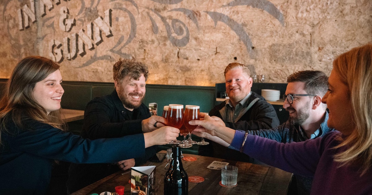 Edinburgh: 3.5 hour Guided Food & Drink Tour | GetYourGuide