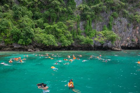 Phi Phi: Ein Tag Schnellboot zur Maya Bay mit Schnorcheln