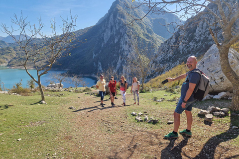 Excursão de um dia ao lago Bovilla a partir de: Durres, Golem