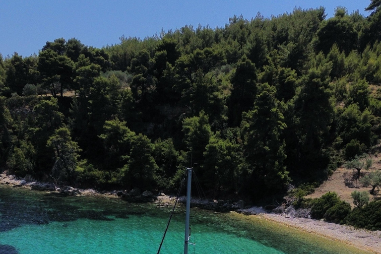 Skopelos: Full-Day Sailing Cruise to Alonissos & Marine Park
