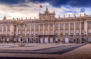 Madrid: Geführte Stadtführung und Königspalast-Tour mit Tickets