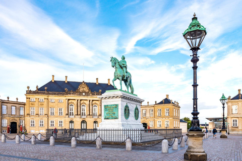 Copenhagen City Highlights Group Walking Tour 2-hour: German Walking Tour