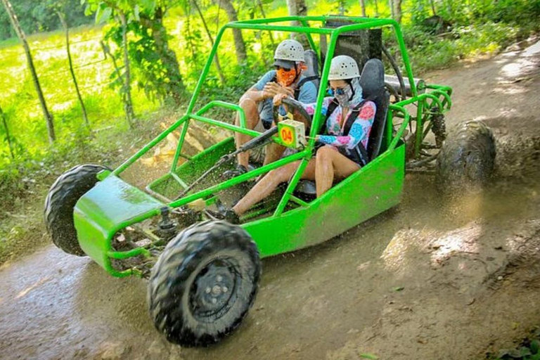 Punta Cana Adventures: buggies, passeios a cavalo e tirolesaAventuras em Punta Cana: buggies, passeios a cavalo e tirolesa